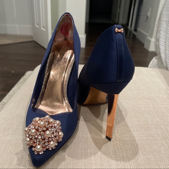 Ted Baker Navy Rose Gold Pump 